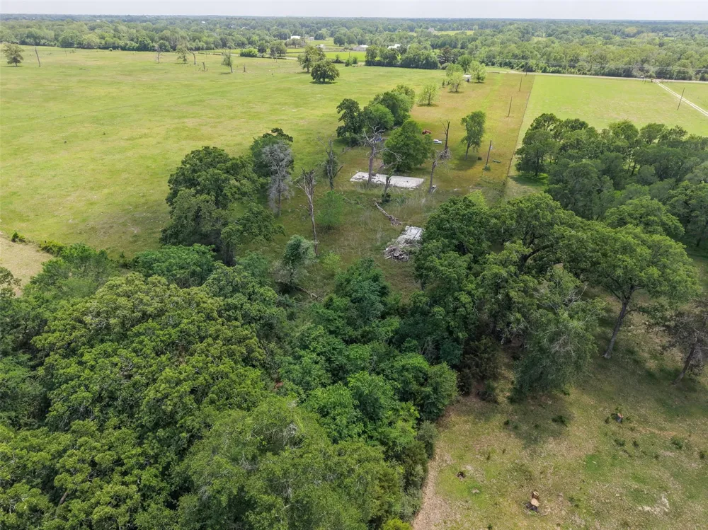 37880 Farm Market 1736 Road Hempstead, TX 77445