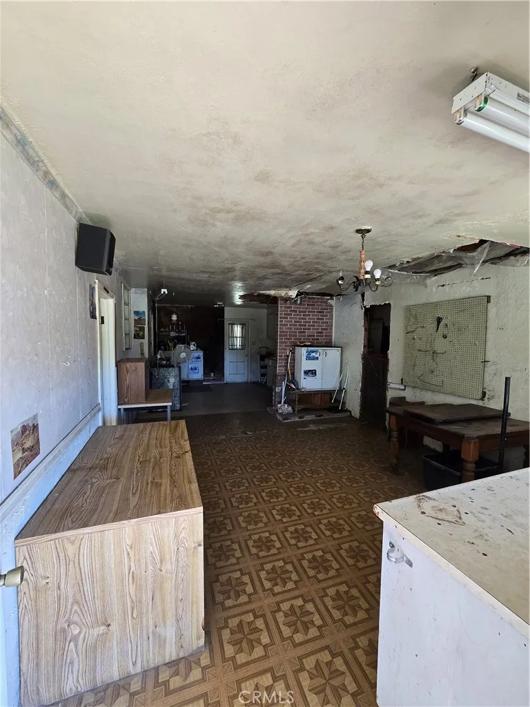 24366 Electric Avenue Red Bluff, CA 96080
