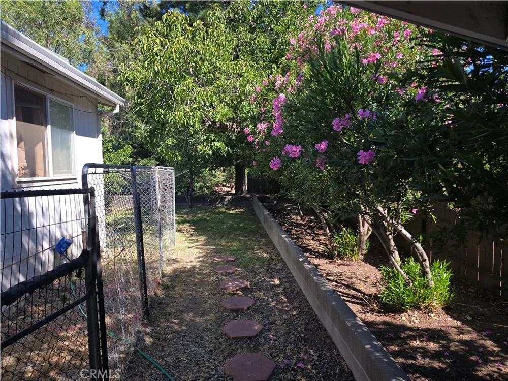 24366 Electric Avenue Red Bluff, CA 96080