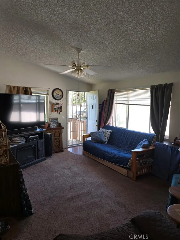 24366 Electric Avenue Red Bluff, CA 96080