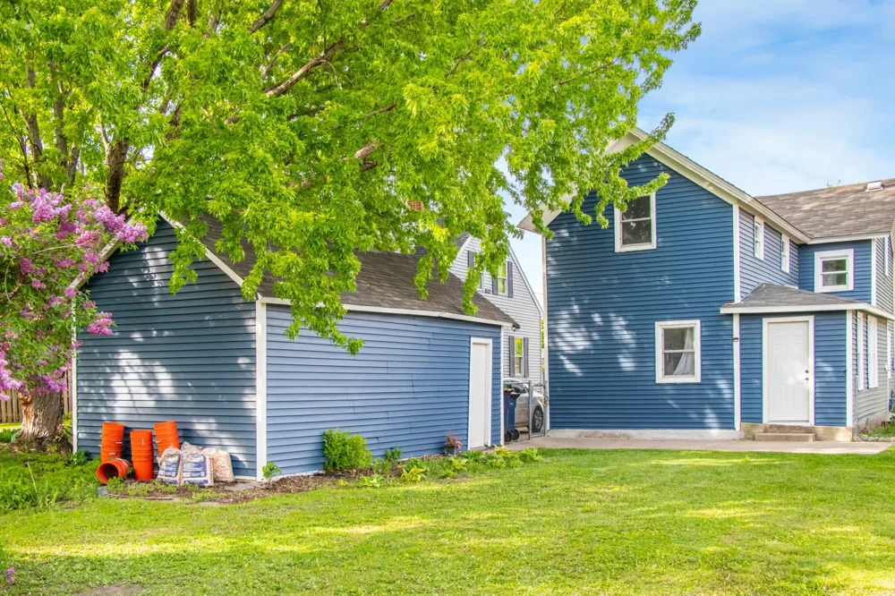 109 6th Street Lake City, MN 55041