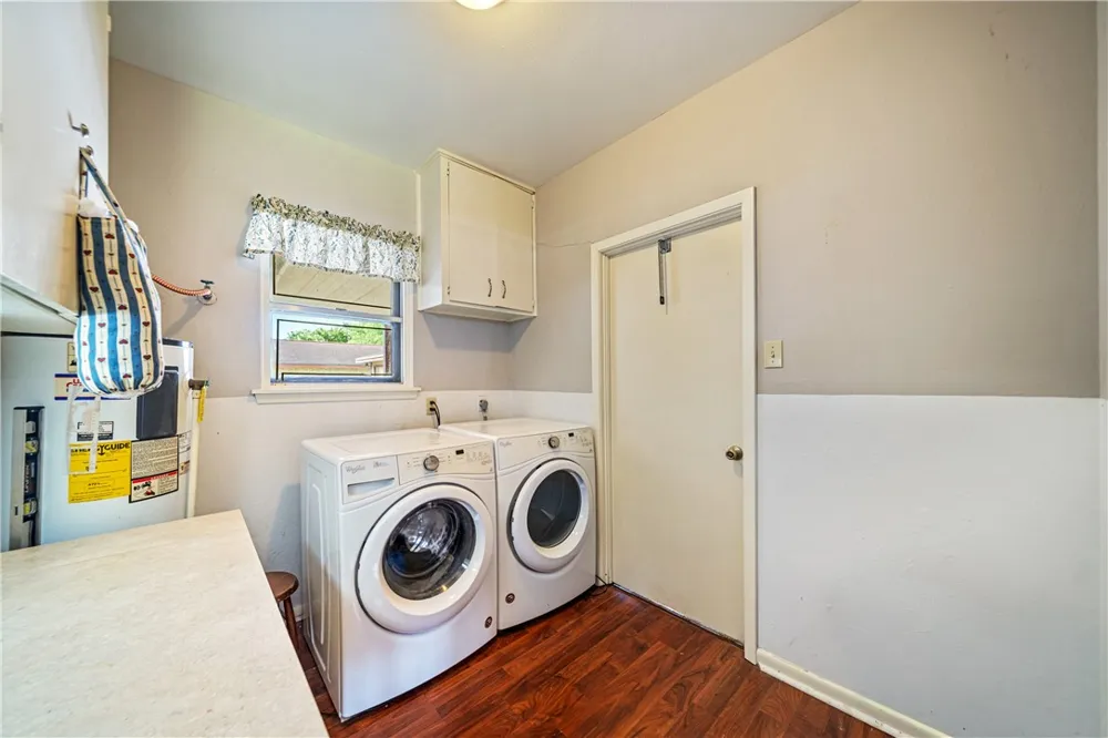 227 Seale Avenue Kingsville, TX 78363