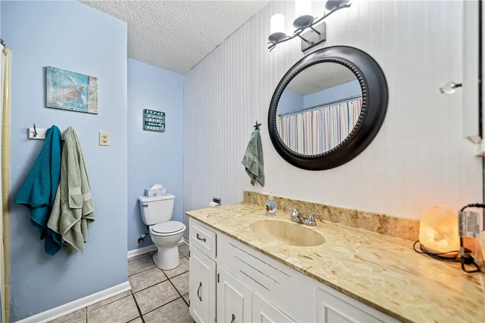 227 Seale Avenue Kingsville, TX 78363