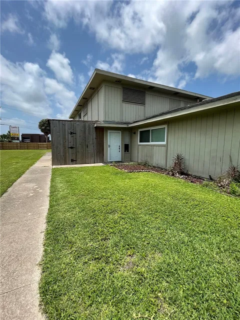 6243 Hidden Cove