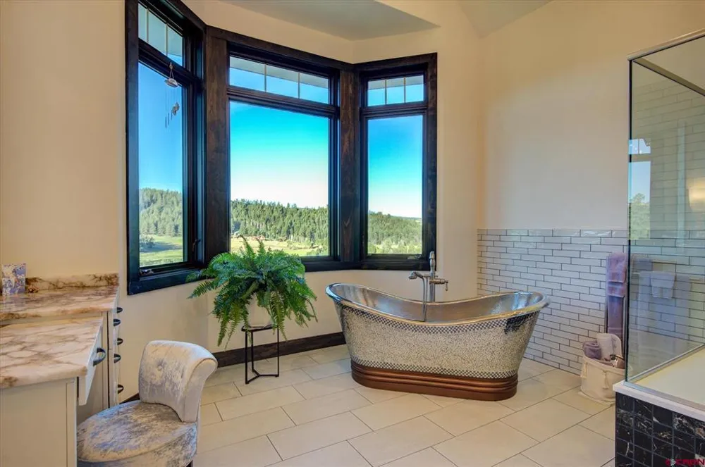 2001 Running Horse Place Chromo, CO 81128