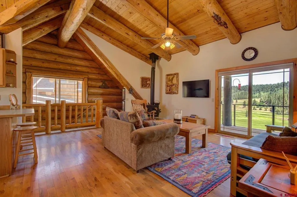 2001 Running Horse Place Chromo, CO 81128