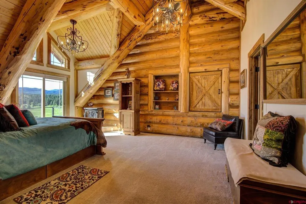 2001 Running Horse Place Chromo, CO 81128