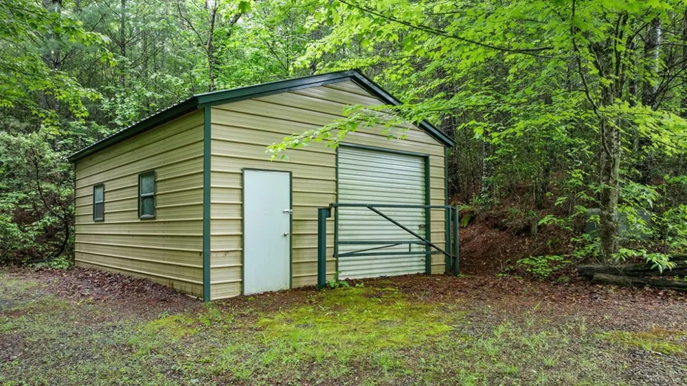 Robbins Rd Franklin, NC 28734