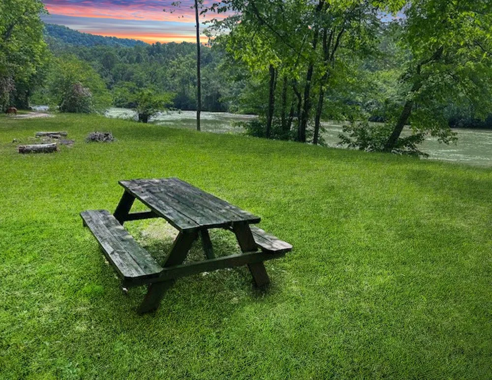 Robbins Rd Franklin, NC 28734