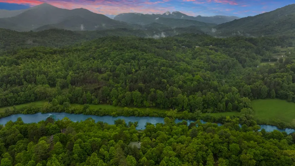 Robbins Rd Franklin, NC 28734
