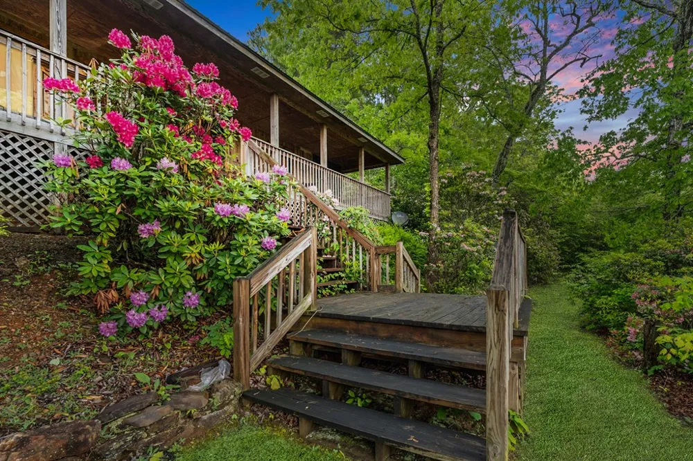 Robbins Rd Franklin, NC 28734