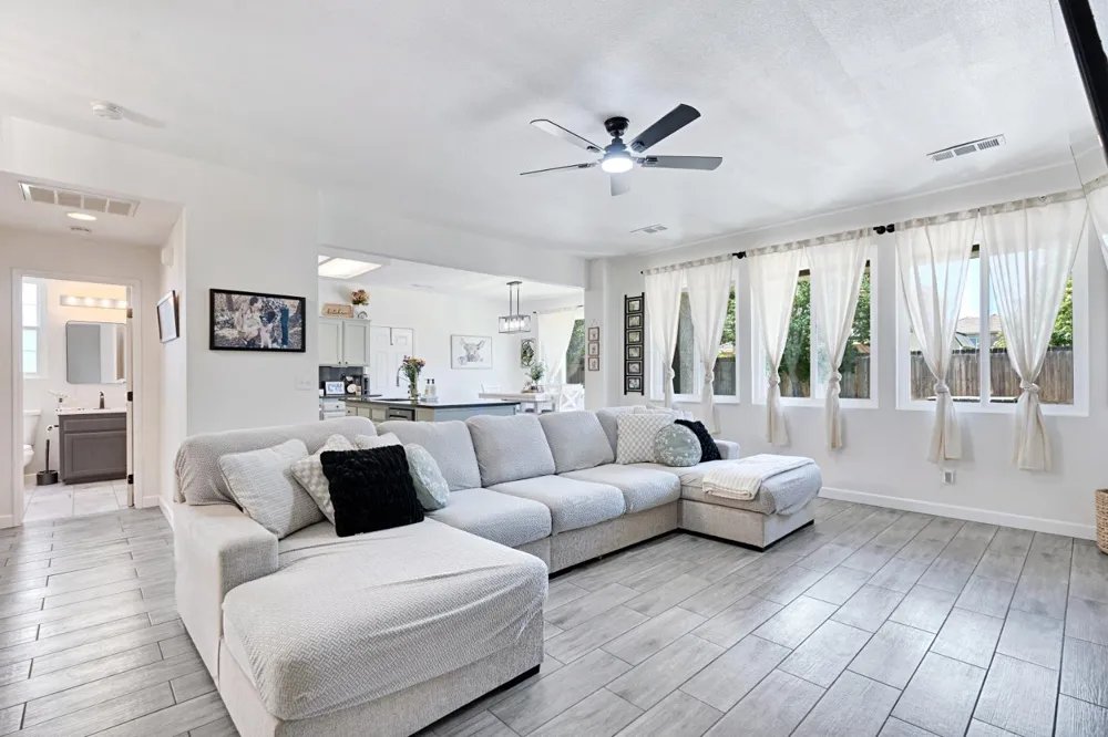 149 Dalton Sanger, CA 93657