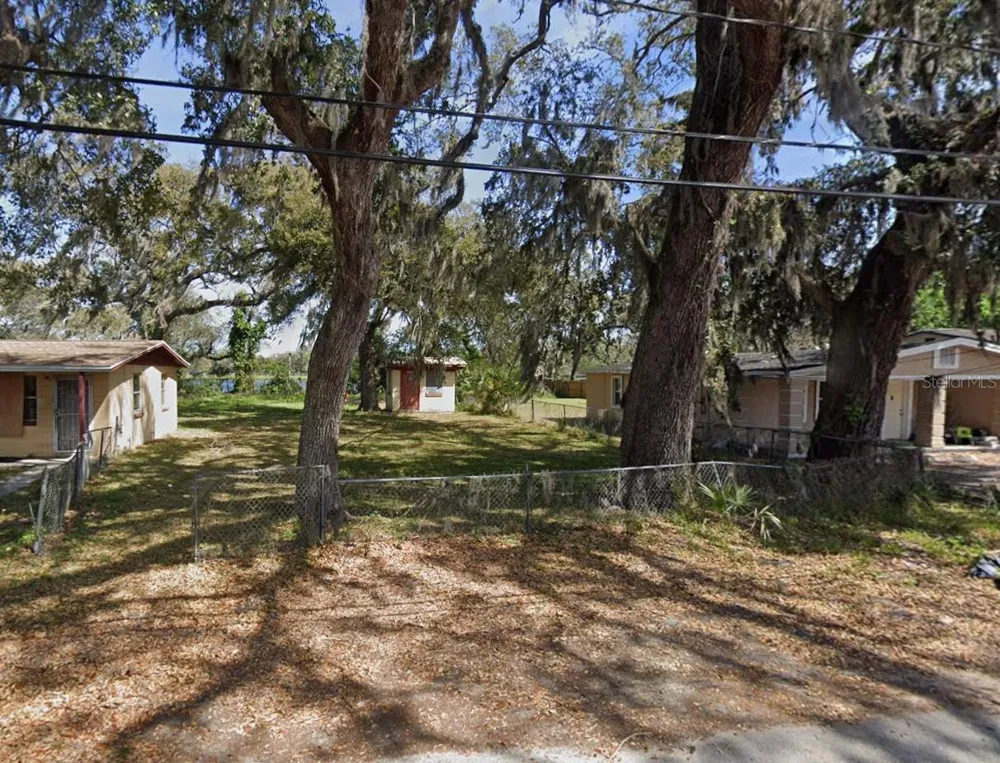529 FULTON STREET Daytona Beach, FL 32114
