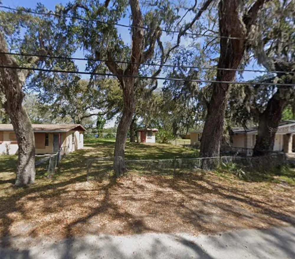 529 FULTON STREET Daytona Beach, FL 32114