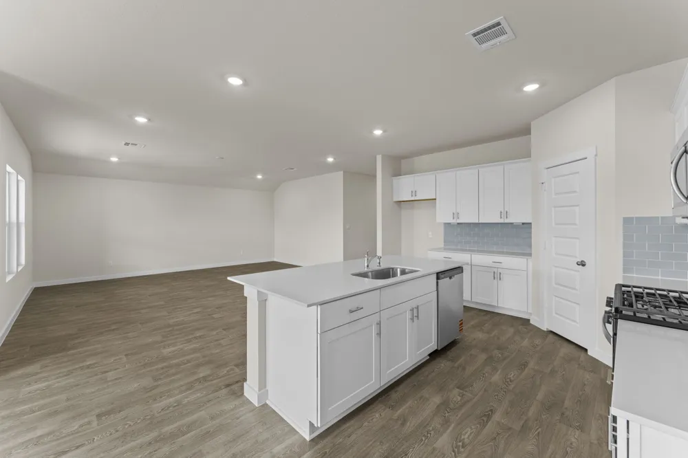 426 Kolbo Crossing Cove Lockhart, TX 78644