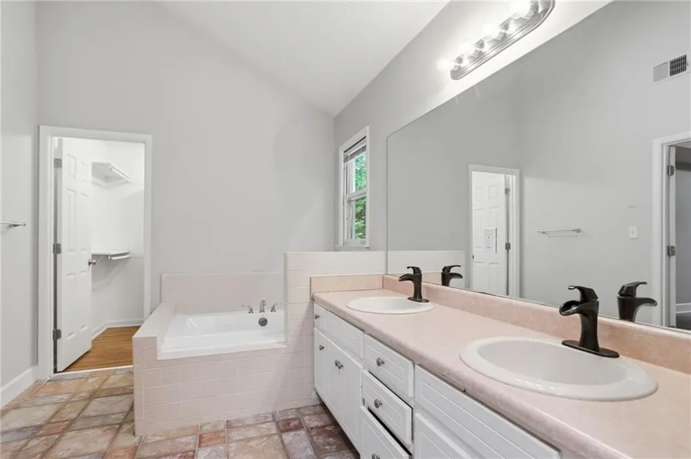 104 Ashland Trail Tyrone, GA 30290