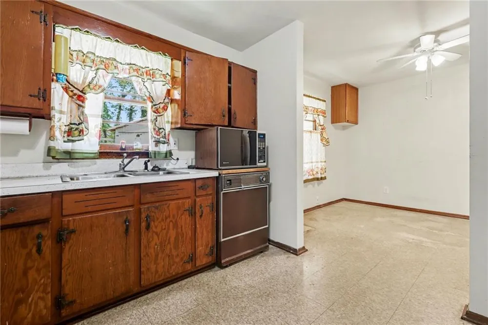 7019 Lakeview Lane Doraville, GA 30360
