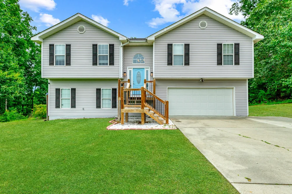 244 Courtney Circle Rocky Face, GA 30740