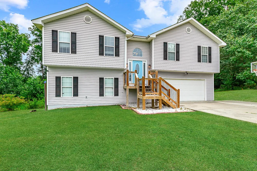 244 Courtney Circle Rocky Face, GA 30740