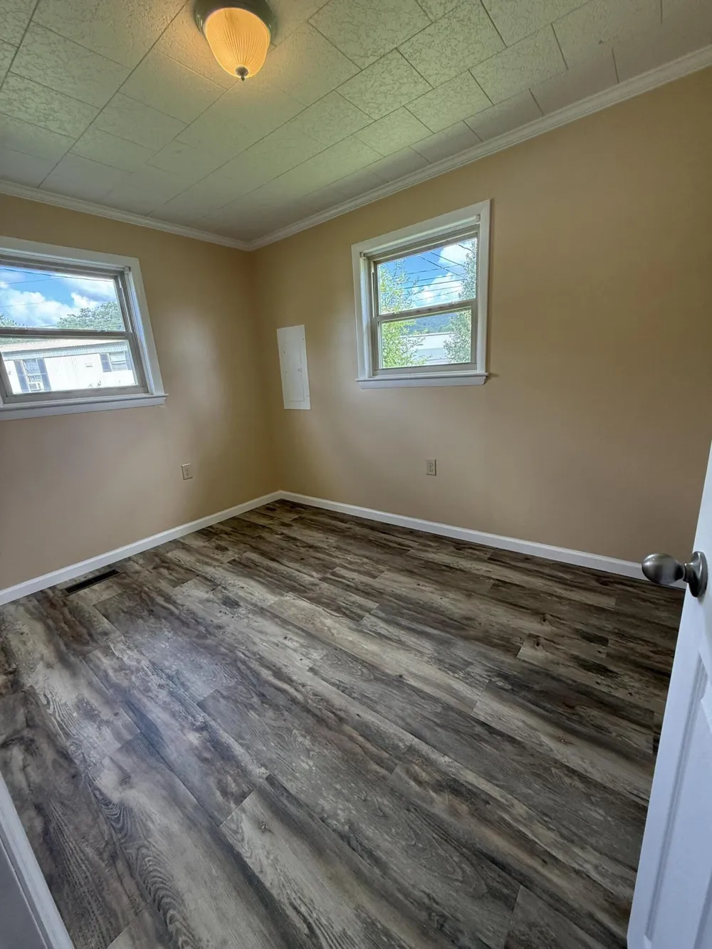 144 Buckshot Lane Pikeville, TN 37367
