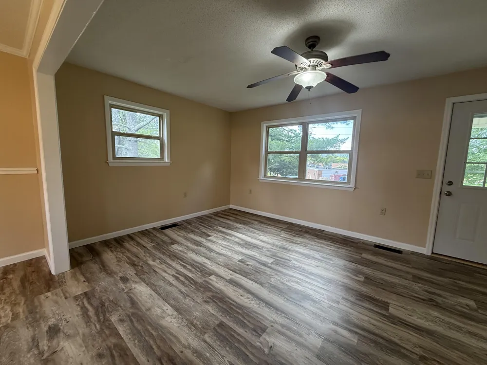 144 Buckshot Lane Pikeville, TN 37367
