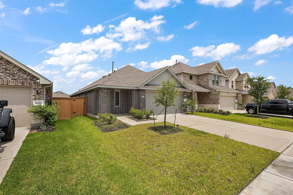 5024 Pismo Ray Drive Katy, TX 77493