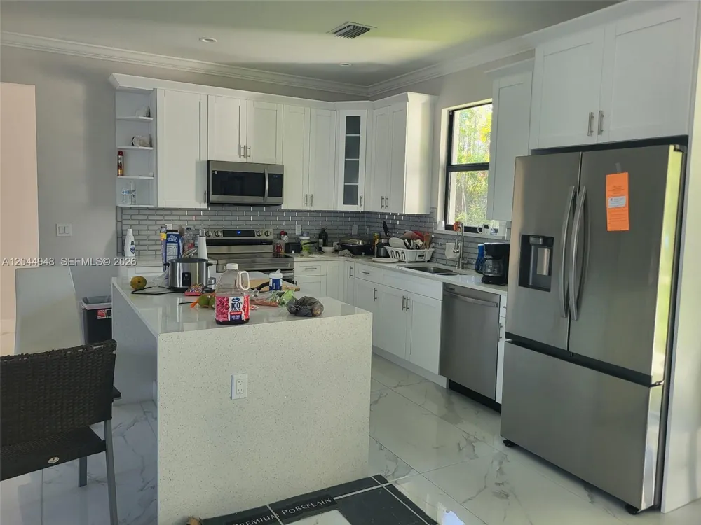 4276 12th Avenue Naples, FL 34120
