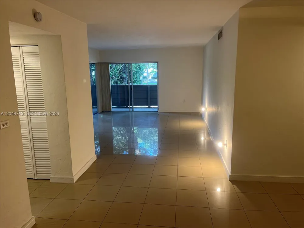 1205 Mariposa Ave #212 Coral Gables, FL 33146