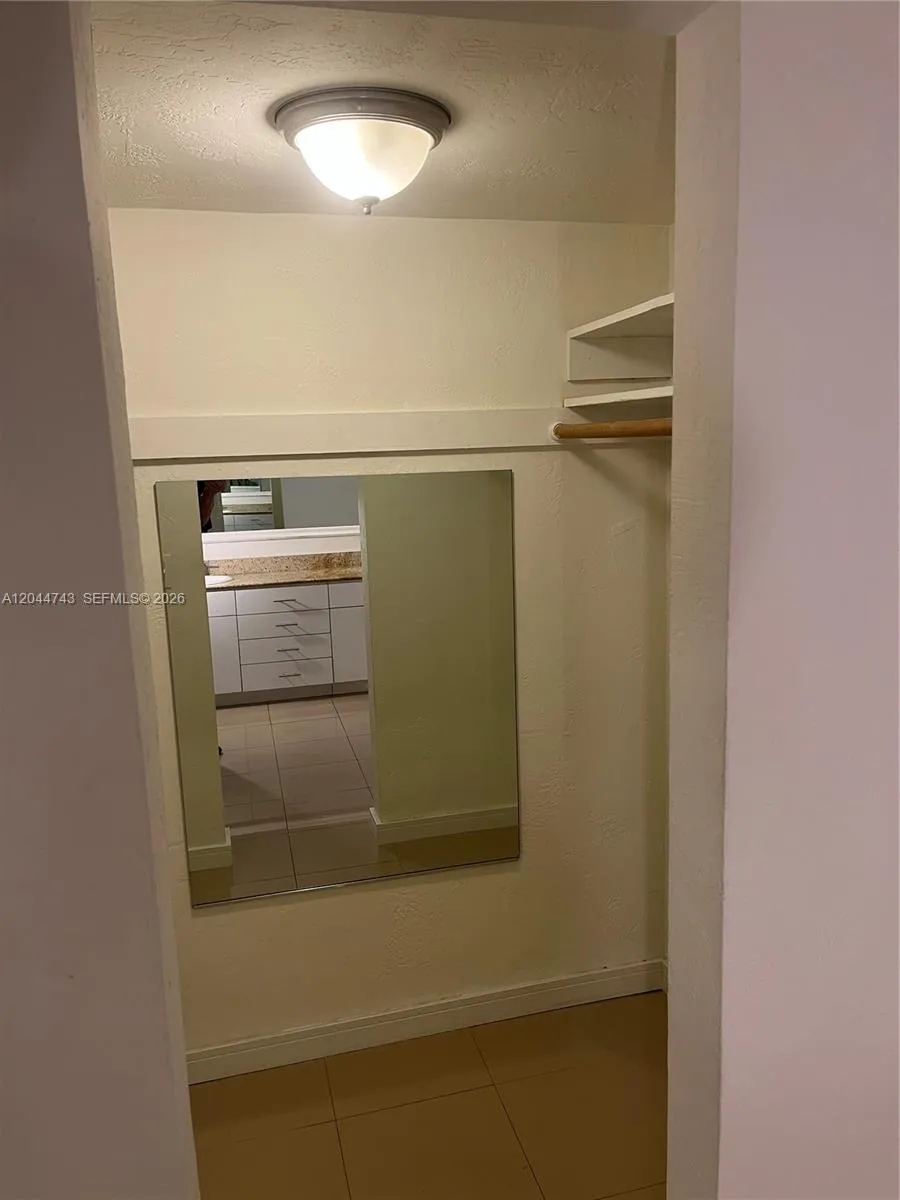 1205 Mariposa Ave #212 Coral Gables, FL 33146