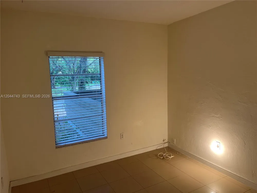 1205 Mariposa Ave #212 Coral Gables, FL 33146