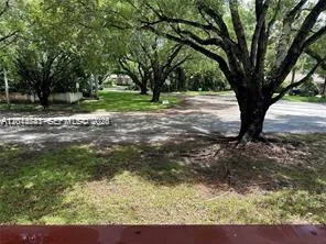 1205 Mariposa Ave #212 Coral Gables, FL 33146