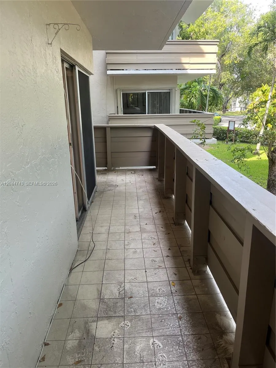1205 Mariposa Ave #212 Coral Gables, FL 33146