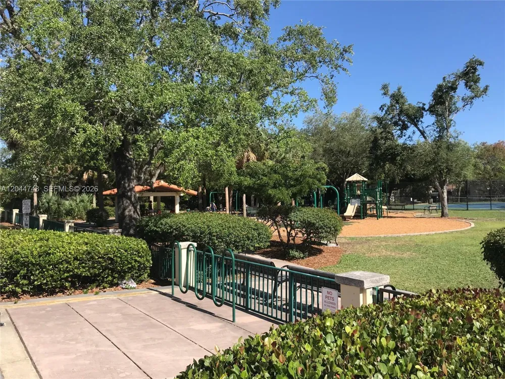 1205 Mariposa Ave #212 Coral Gables, FL 33146