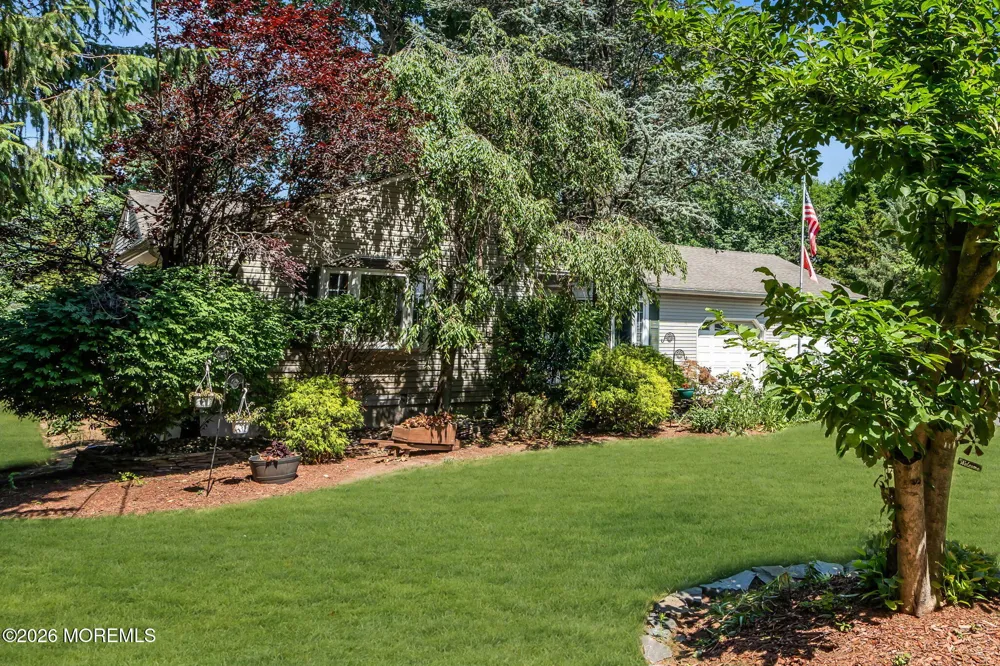 8 Johnson Avenue Matawan, NJ 07747