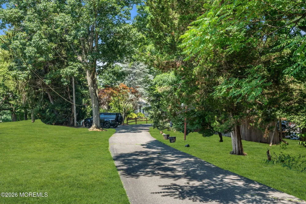 8 Johnson Avenue Matawan, NJ 07747