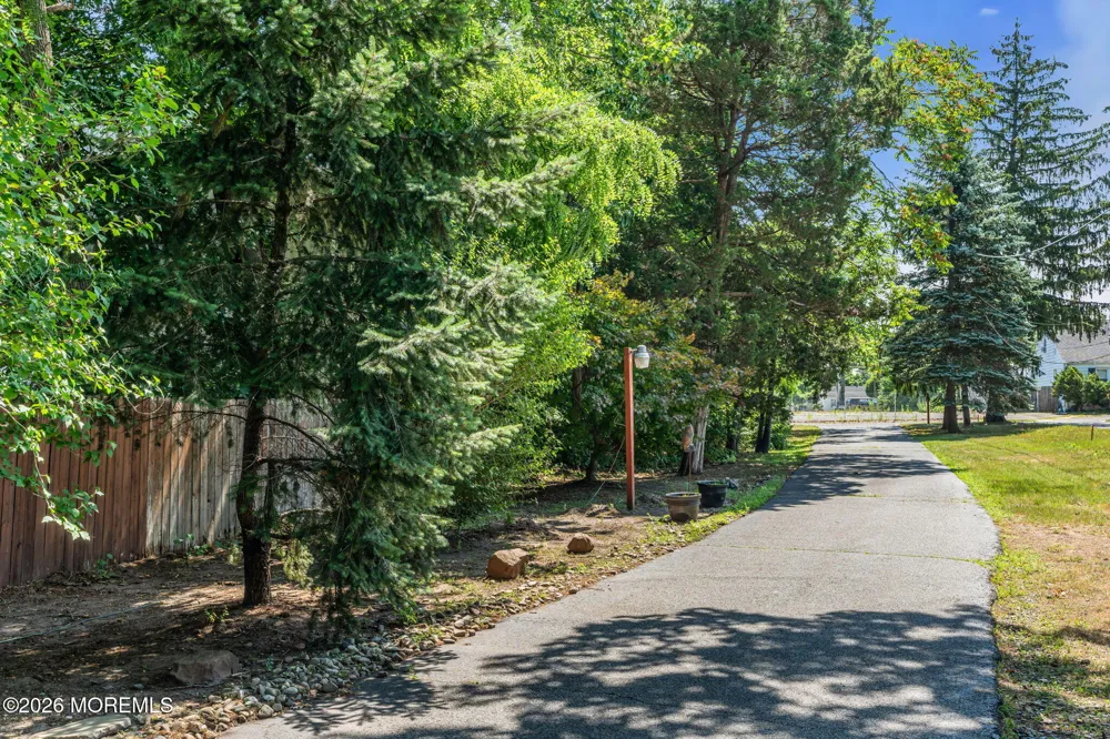 8 Johnson Avenue Matawan, NJ 07747