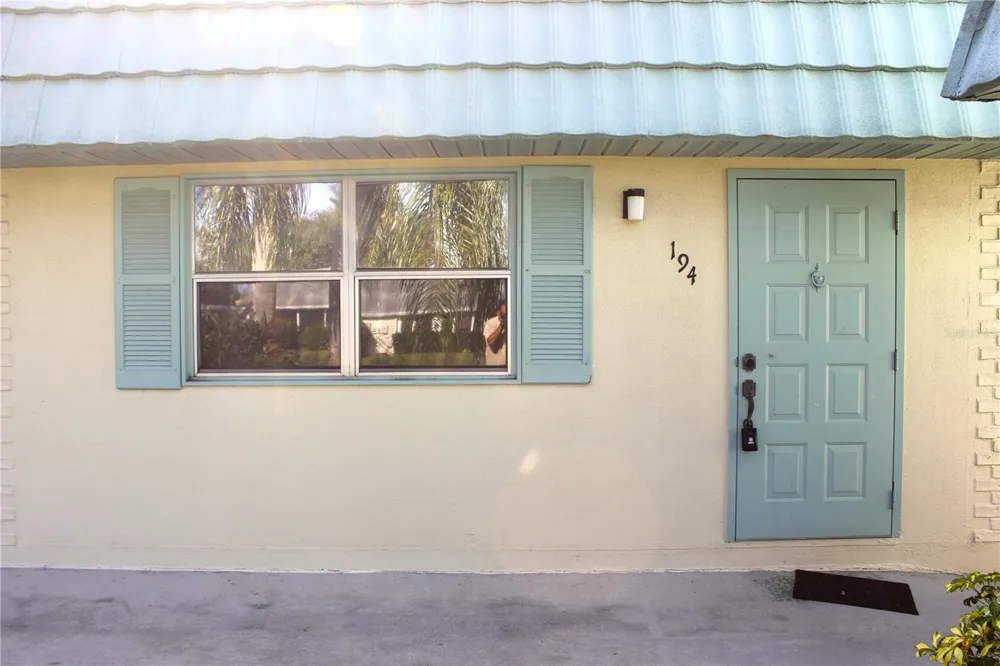 101 CAMBRIDGE TRAIL #194 Sun City Center, FL 33573