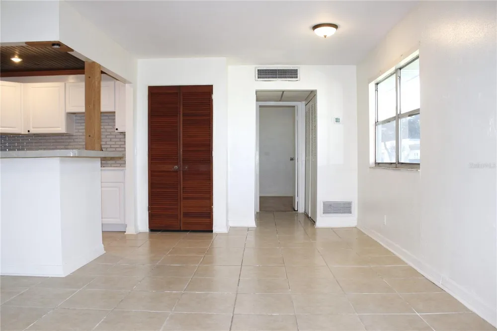 101 CAMBRIDGE TRAIL #194 Sun City Center, FL 33573