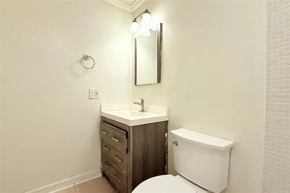 101 CAMBRIDGE TRAIL #194 Sun City Center, FL 33573