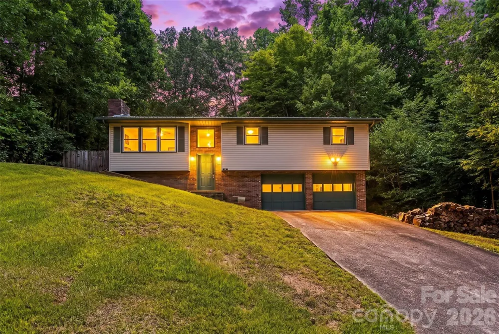 32 Swanns View Drive Marion, NC 28752
