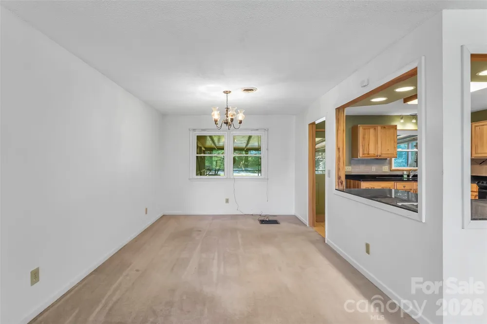 32 Swanns View Drive Marion, NC 28752