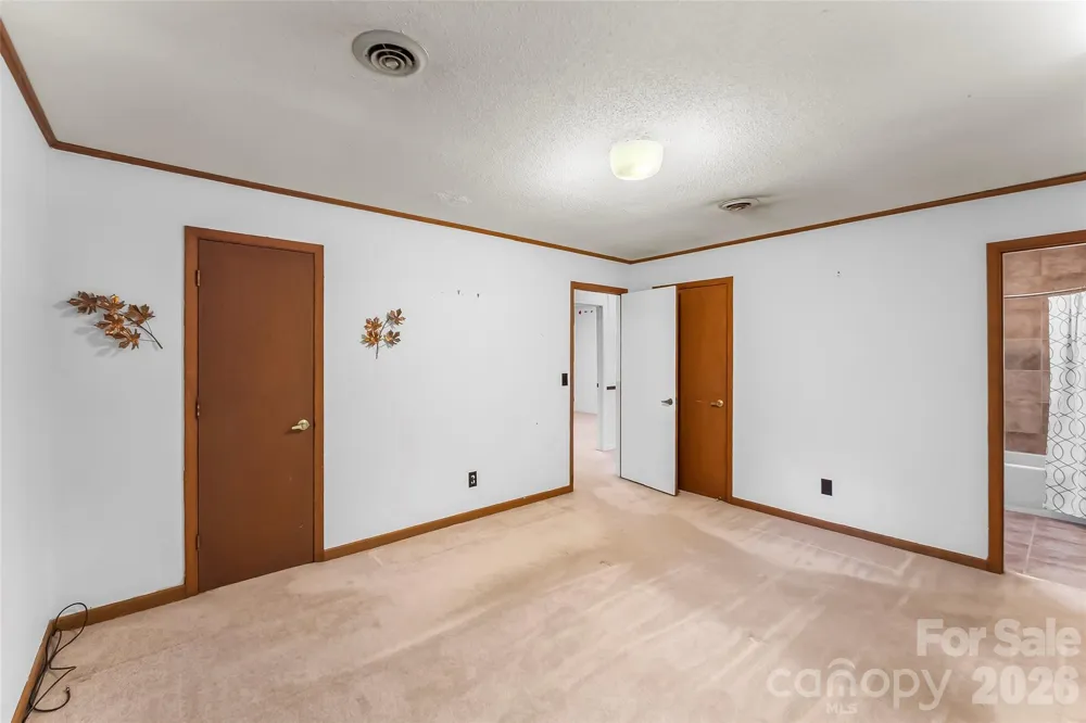 32 Swanns View Drive Marion, NC 28752