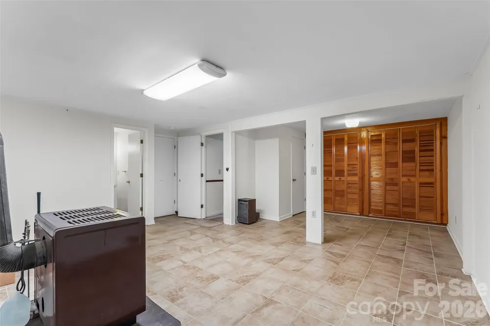 32 Swanns View Drive Marion, NC 28752