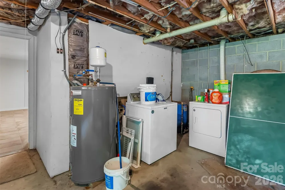 32 Swanns View Drive Marion, NC 28752