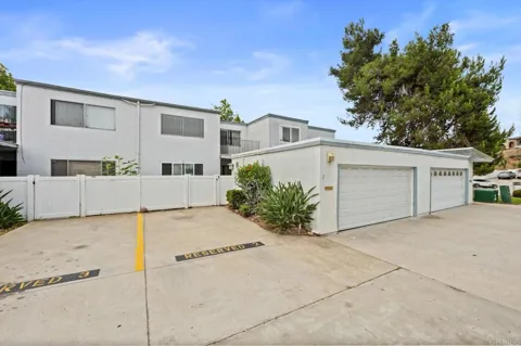 1640 Maple Drive #2