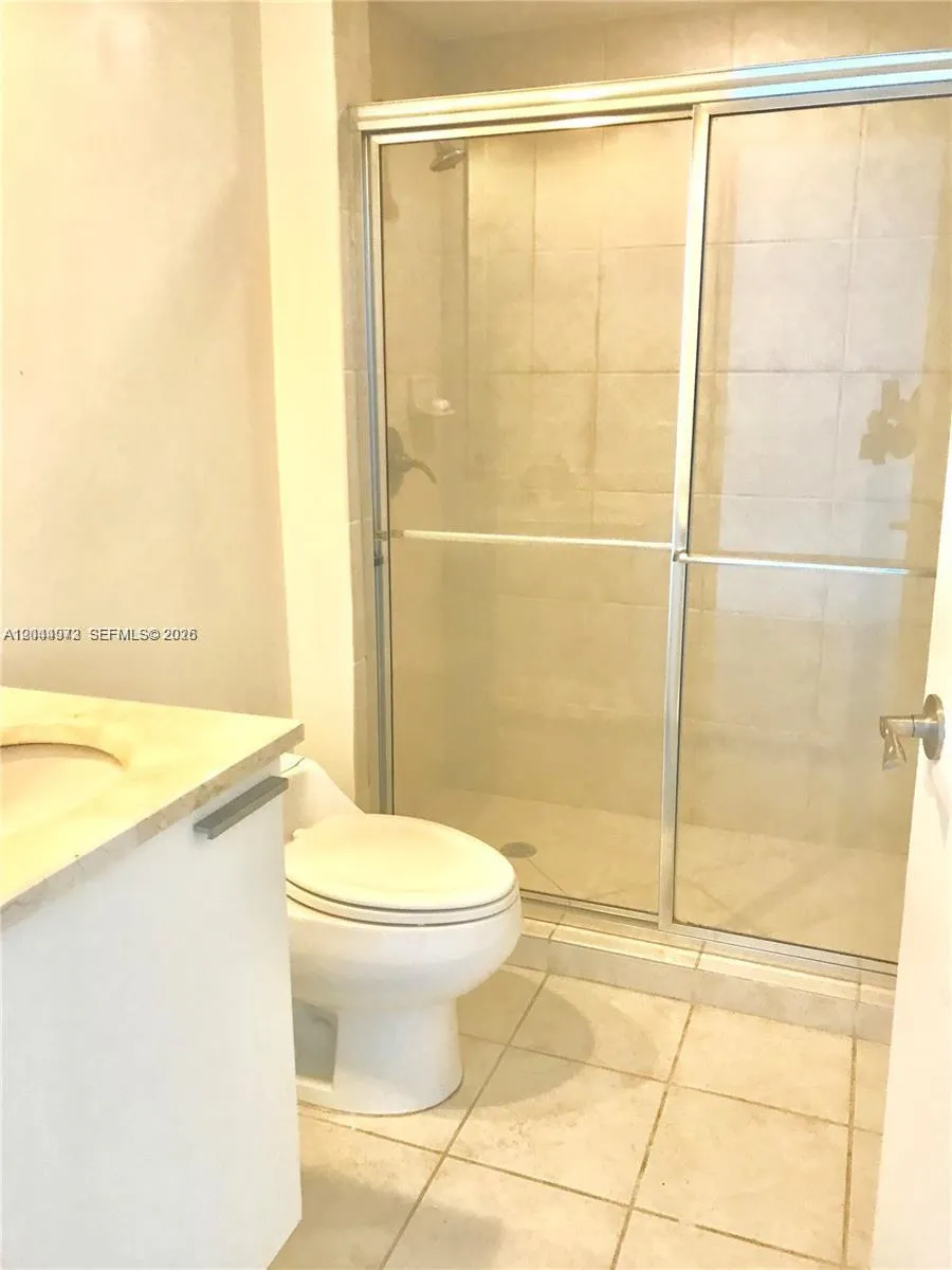 15051 Royal Oaks Ln #1903 North Miami, FL 33181