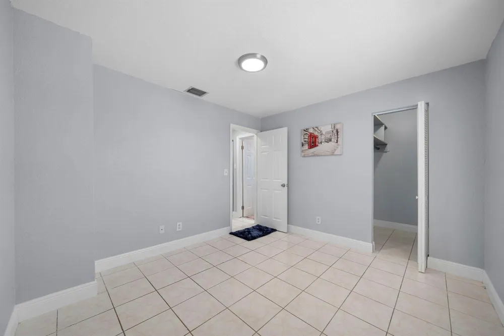 4527 NW 191st Terrace Miami Gardens, FL 33055