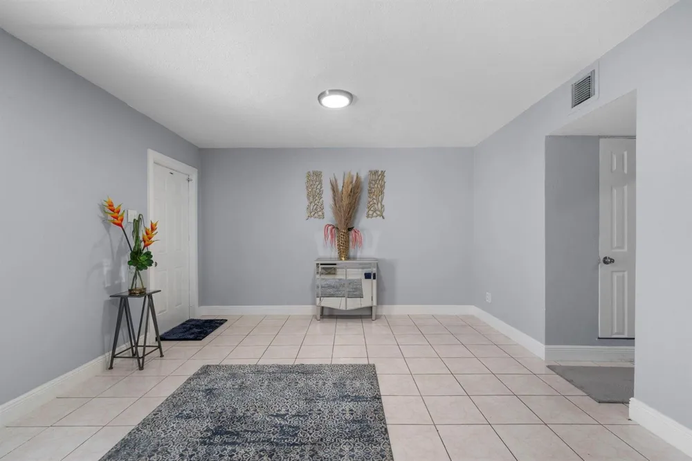 4527 NW 191st Terrace Miami Gardens, FL 33055