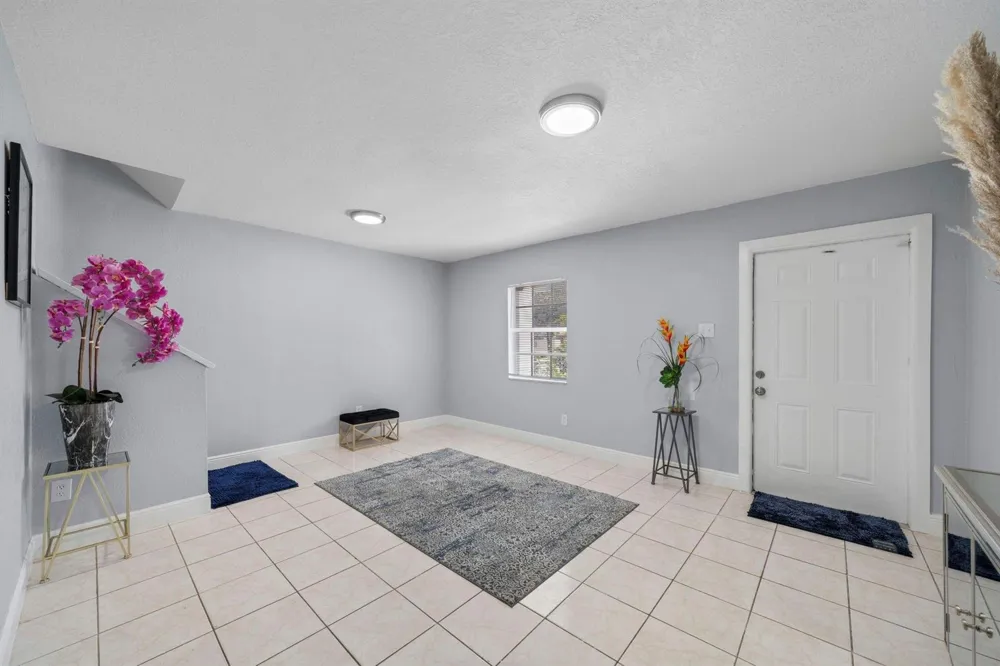 4527 NW 191st Terrace Miami Gardens, FL 33055