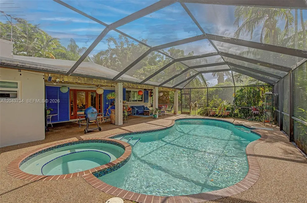 16620 SW 234th St Homestead, FL 33031